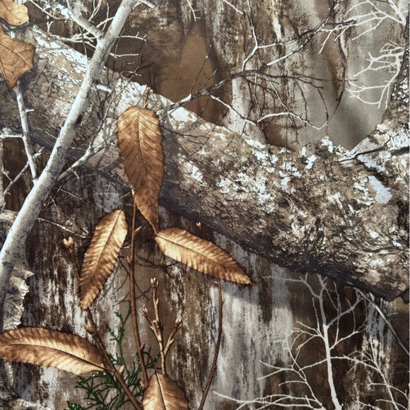 NWT Men’s XXL Field & Stream Camo Performance Short Sleeve - Picture 6 of 7